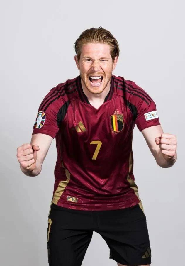 熊猫体育平台-斯洛伐克国家队大胜对手,喜获四强名额的简单介绍