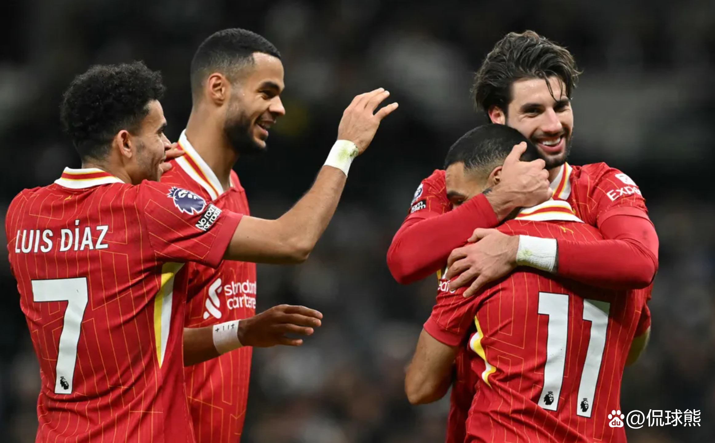 熊猫体育平台-利物浦队长领衔球队备战新赛季欧冠