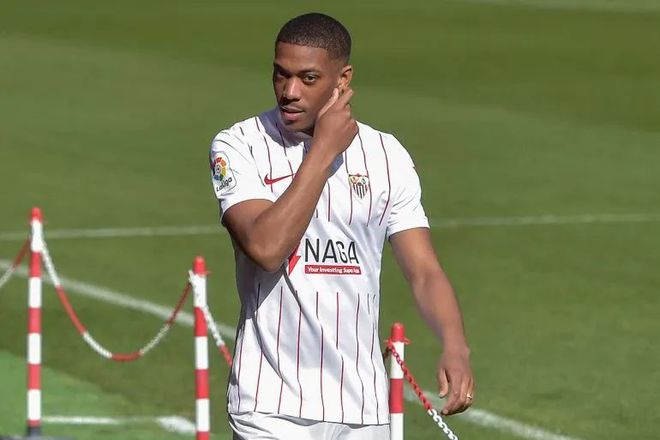 熊猫体育官方网站-包含马夏尔复出本赛季首秀,曼联攻击力强劲的词条