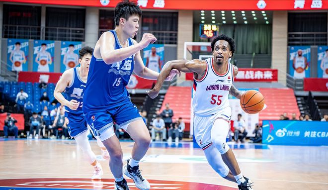 熊猫直播APP-包含华南男篮主场告捷，球员表现超预期的词条
