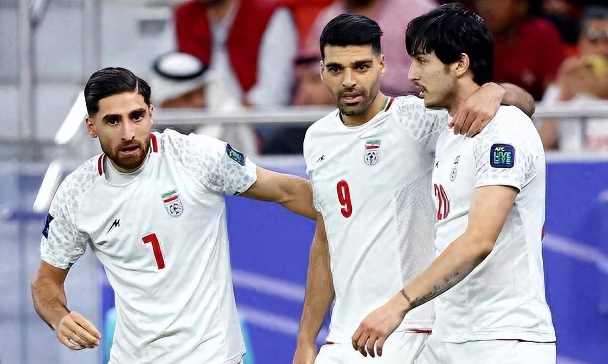 包含土库曼斯坦球队踢出高水平比赛，令人惊艳的词条