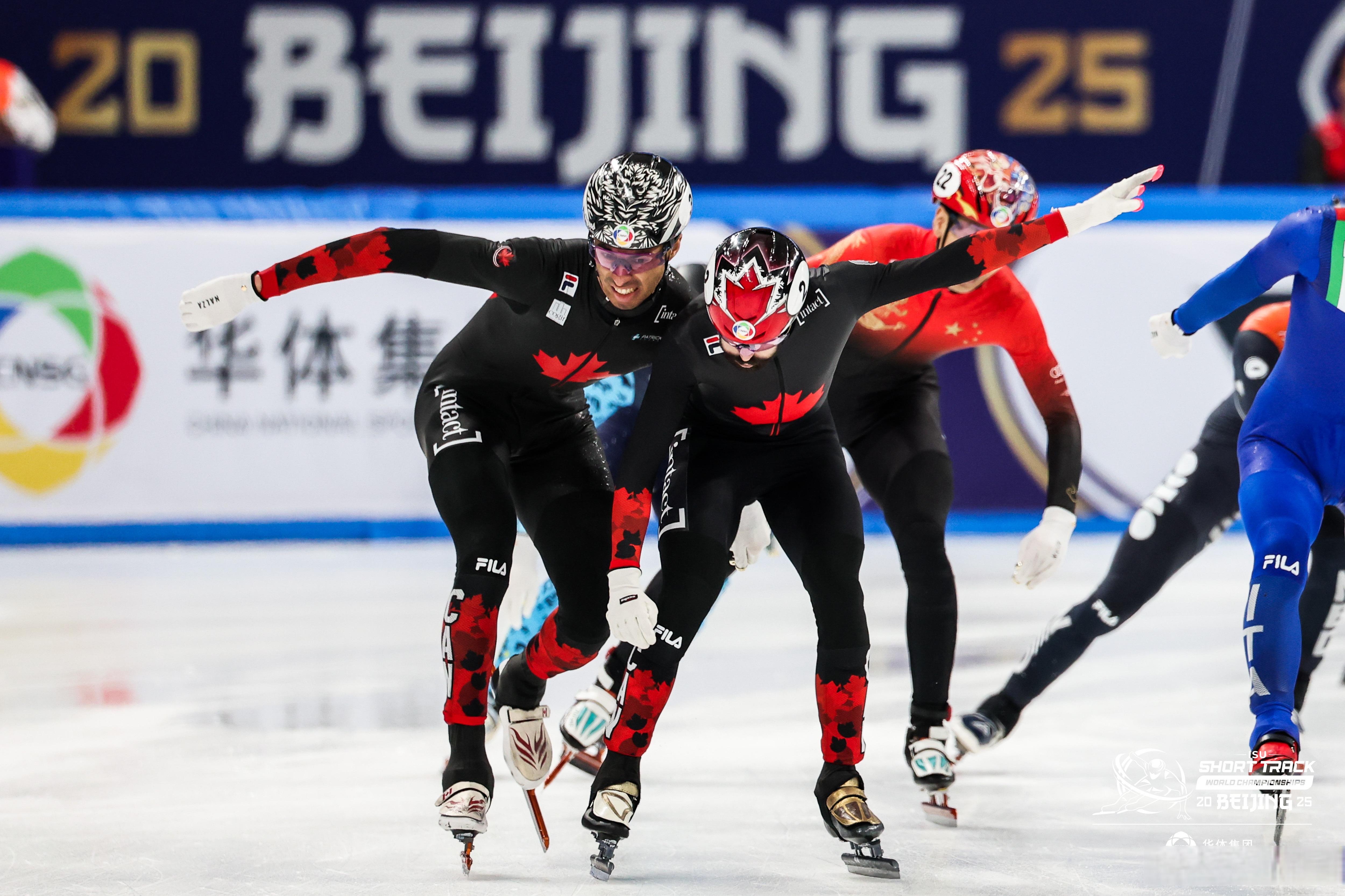 熊猫体育平台-加拿大女子曲棍球队奋勇拼搏,晋级决赛