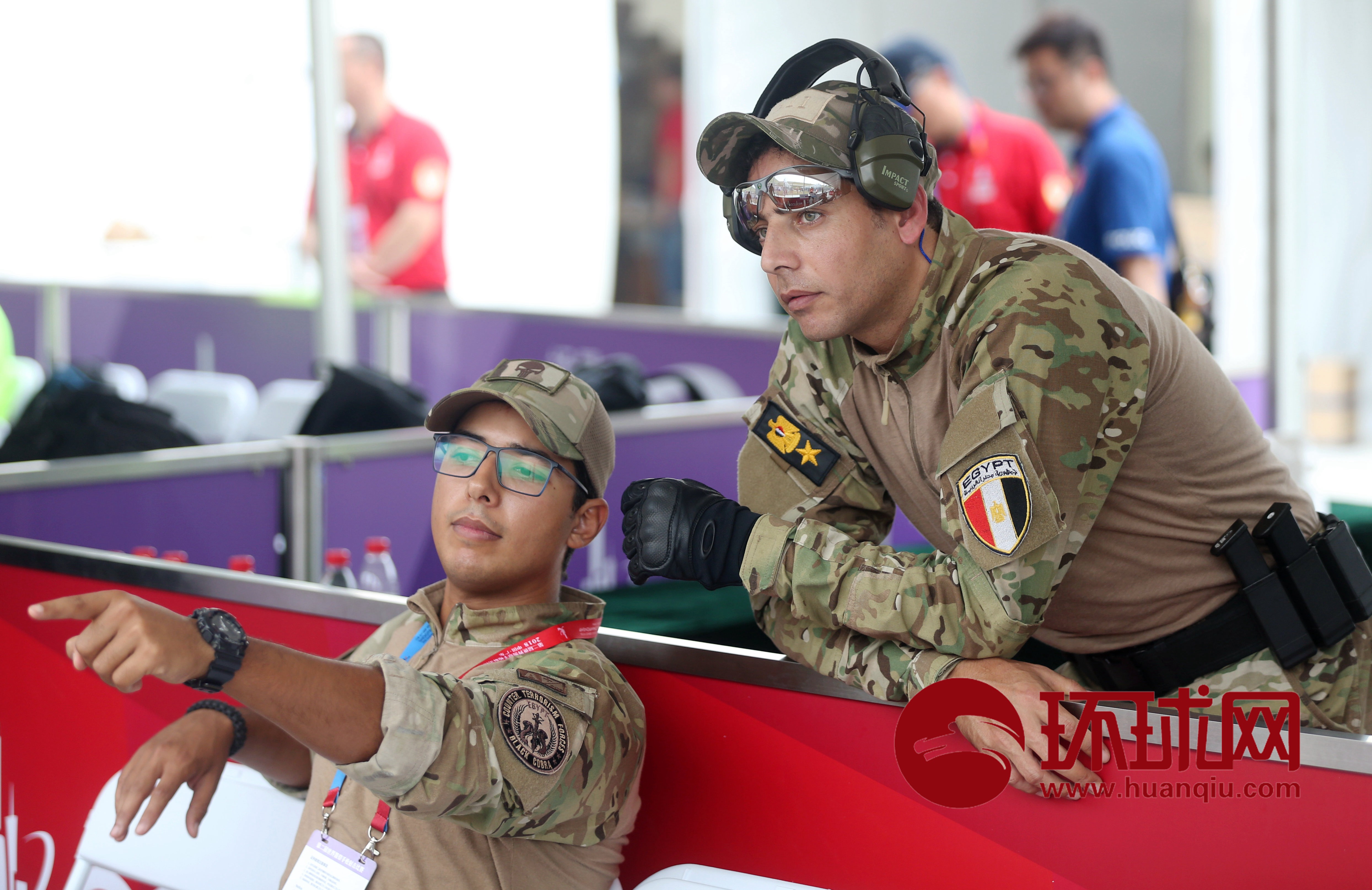 熊猫体育平台-射击比赛中的角逐,南非选手勇夺金牌