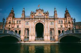 熊猫直播-塞维利亚欲拉贝尔,转会费吸金二亿!