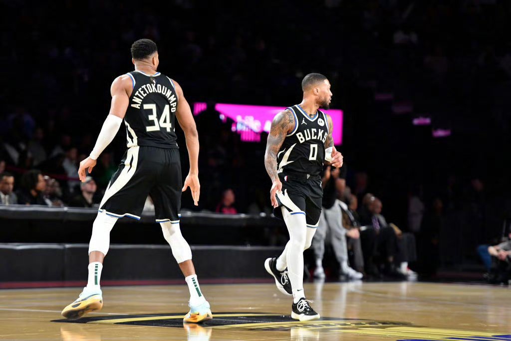 雄鹿大胜快船,字母哥成队内最佳表现 雄鹿大胜快船,字母哥成队内最佳表现