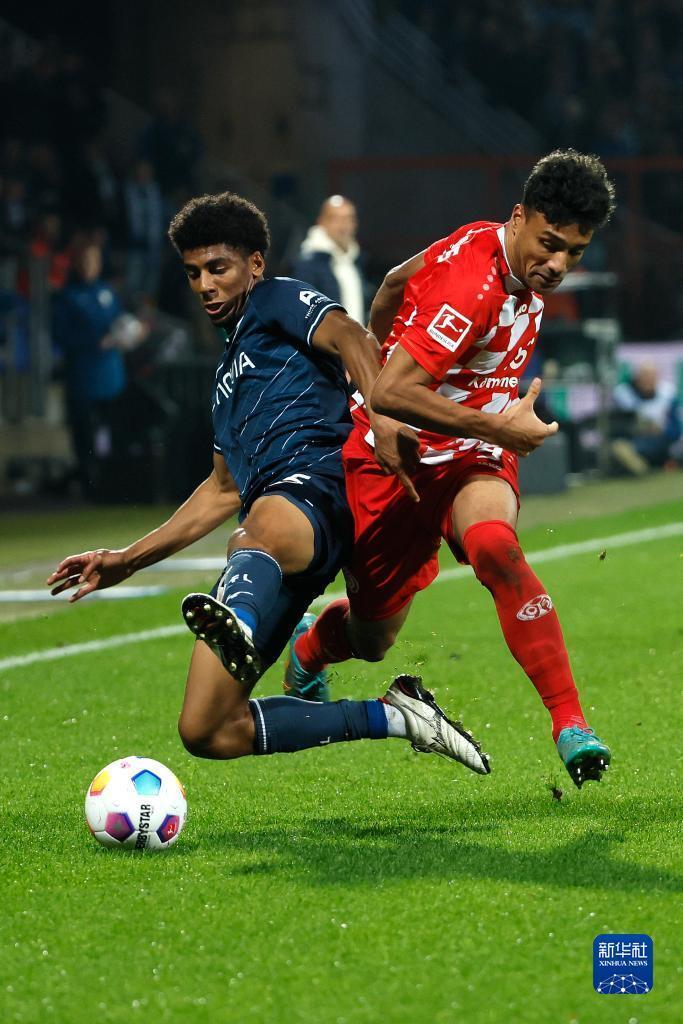 美因茨球员集中心态备战，面对新挑战