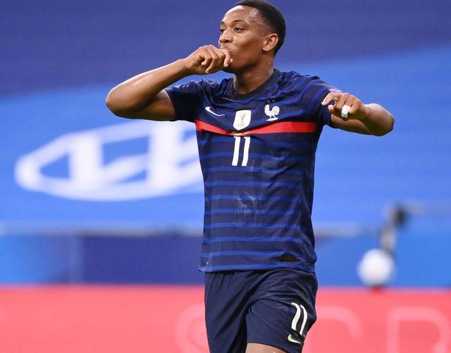 包含马其顿客场逆转法国，出线机会大增的词条