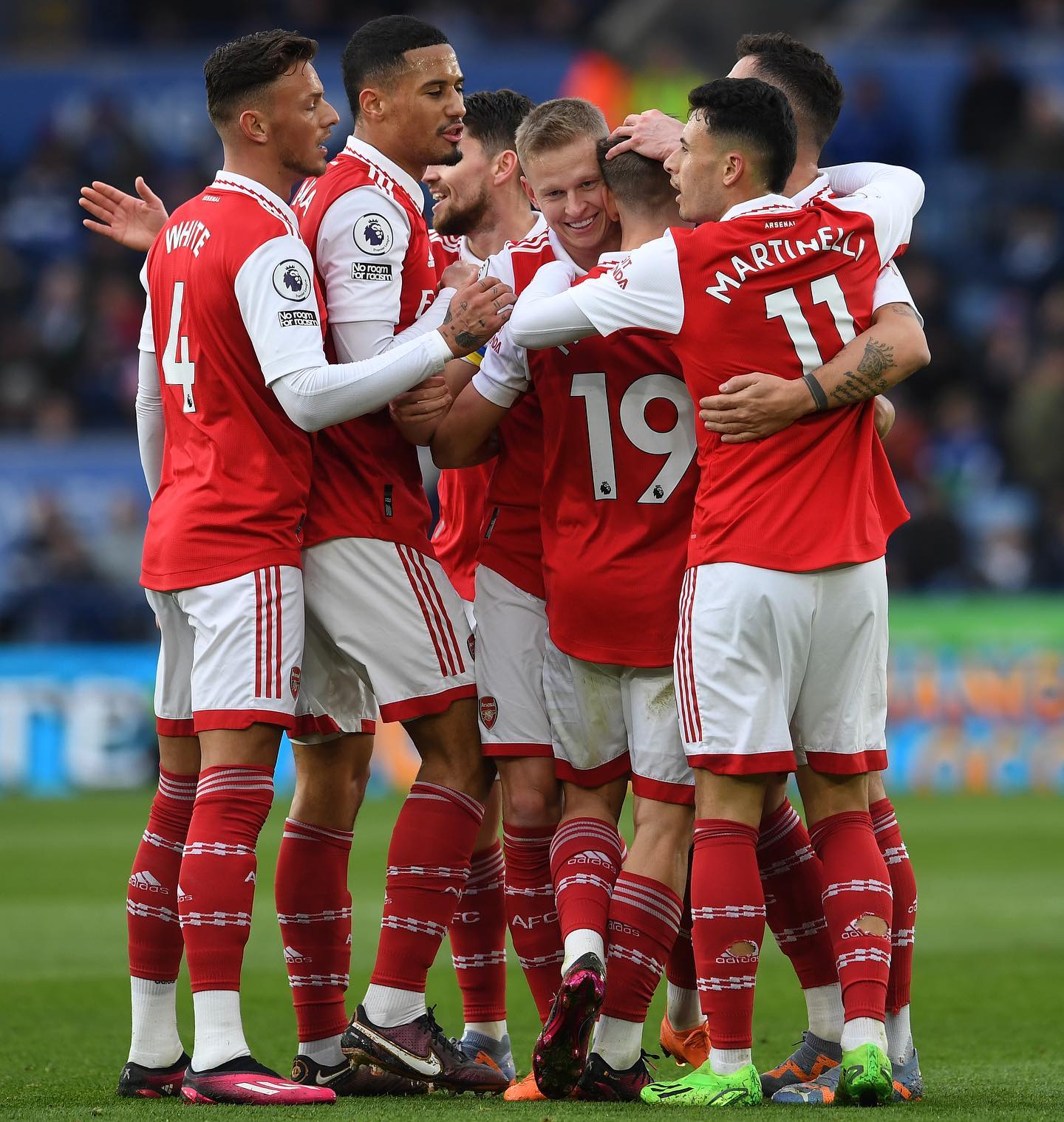 巴拉多利德获得反败为胜,继续领跑积分榜 巴拉多利德获得反败为胜,继续领跑积分榜