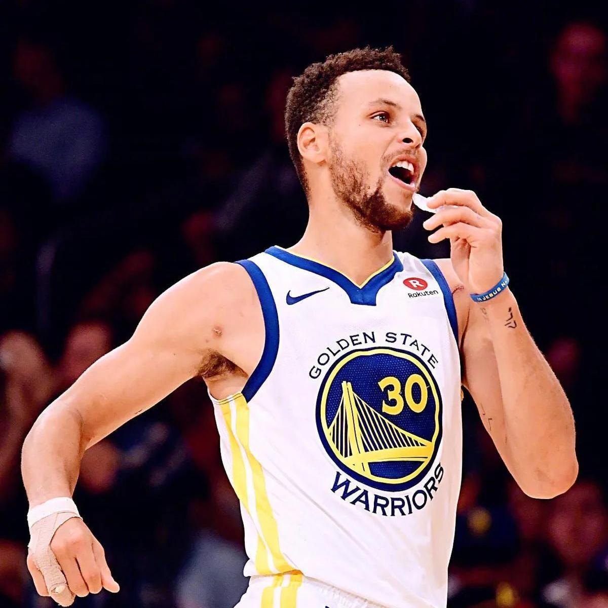 熊猫直播tv-昔日辉煌再现球场，球员实力提升不容小觑