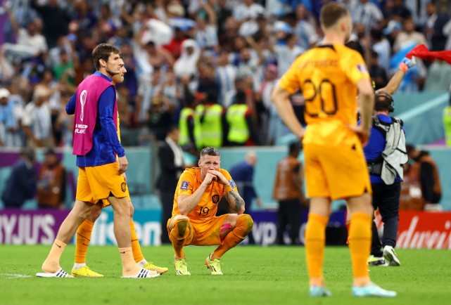 捷克惊险过关,成功挺进淘汰赛 捷克惊险过关,成功挺进淘汰赛