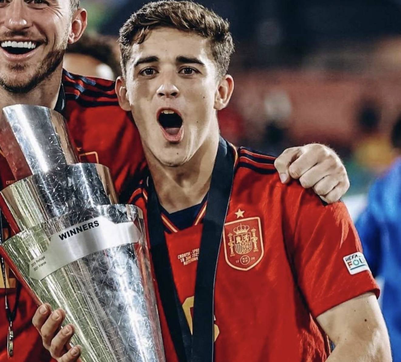 包含球员状态稳定，欧国联球队备战全力以赴的词条