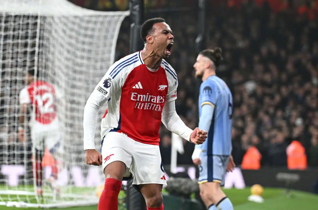 阿森纳遭遇连败,球迷呼吁更换主教练 阿森纳遭遇连败,球迷呼吁更换主教练