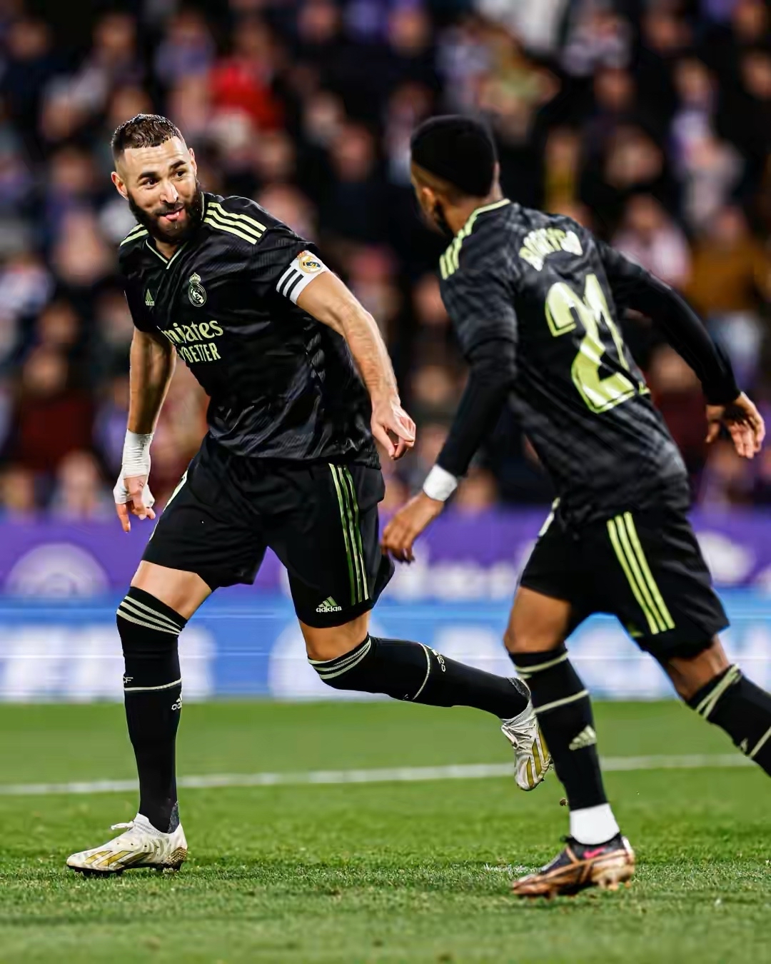 米尔沃尔客场逼平对手,艰难拿下一分 米尔沃尔客场逼平对手,艰难拿下一分