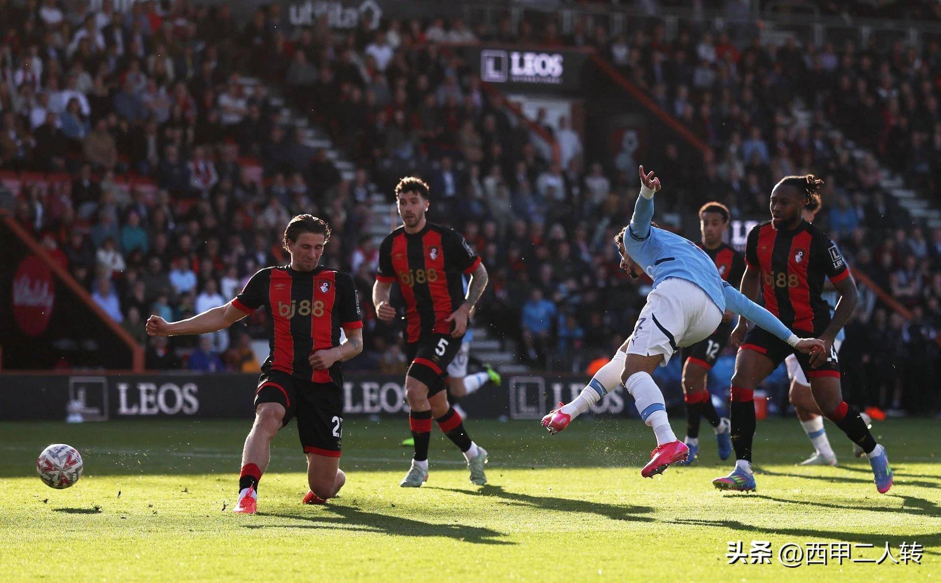 曼城火力全开,力压对手挺进四强 曼城火力全开,力压对手挺进四强