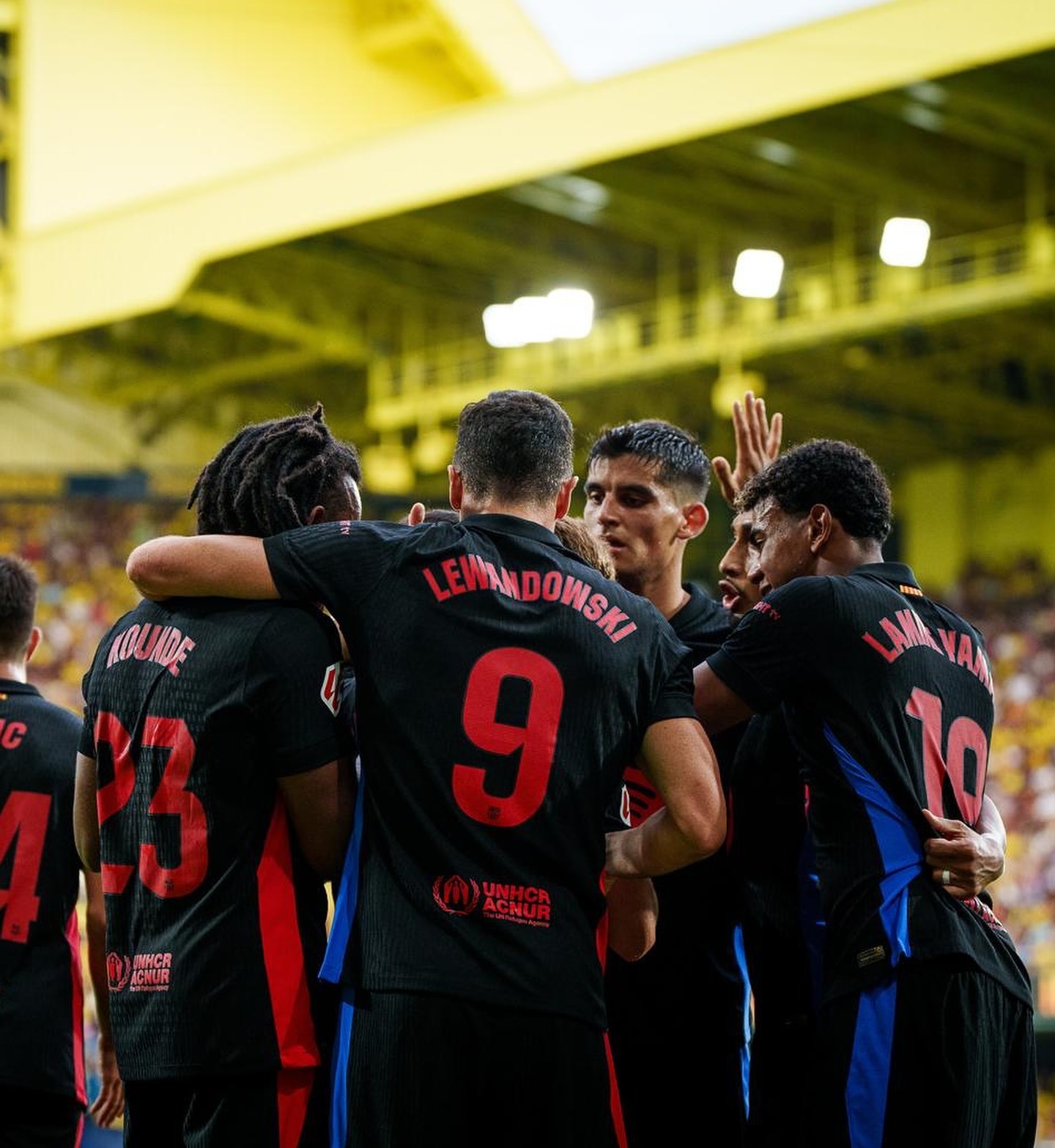 熊猫体育官方-包含巴萨碾压皇马,莱万关键制胜的词条